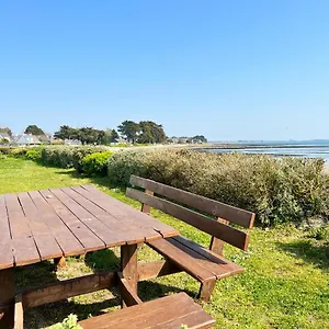 De 2 A A 100 M De La Avec Vue Sur La Jardin Clos Et Wifi Appartement Sarzeau